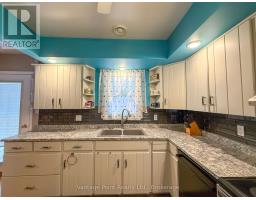 154 15th Ave Close, Hanover, ON N4N3P8 Photo 9
