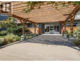 212 110 Presley Pl, View Royal, BC V9B0Z1 Photo 22
