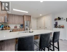212 110 Presley Pl, View Royal, BC V9B0Z1 Photo 8