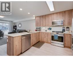 212 110 Presley Pl, View Royal, BC V9B0Z1 Photo 9
