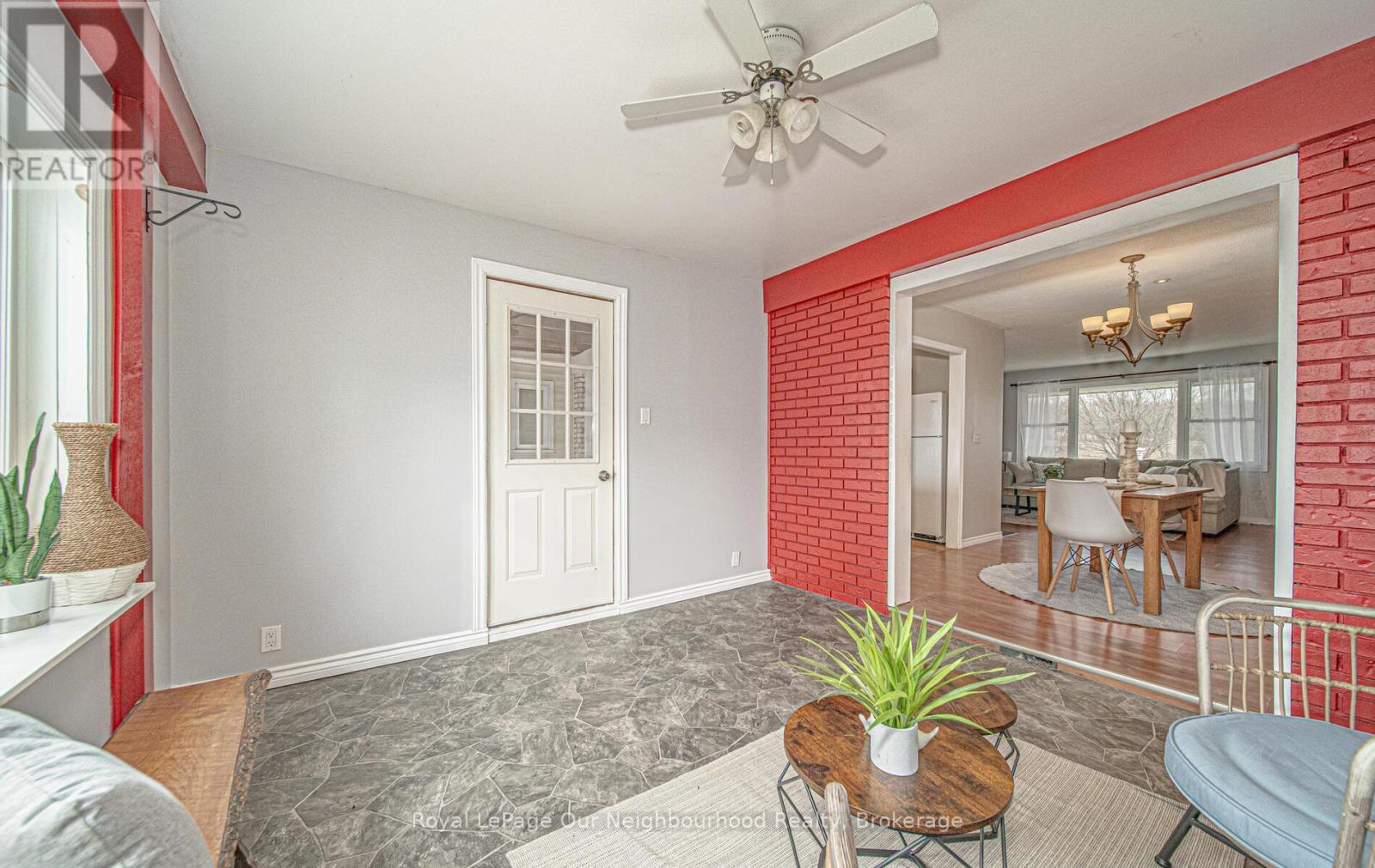 717 CONCESSION 3 ROAD W - 12