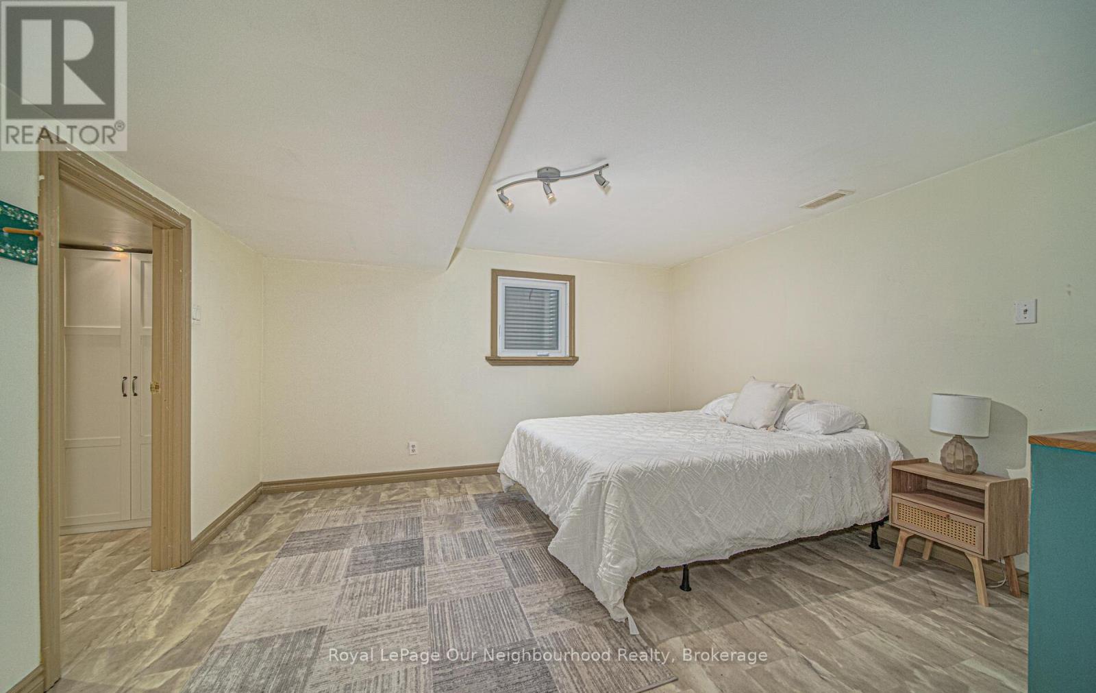 717 CONCESSION 3 ROAD W - 27