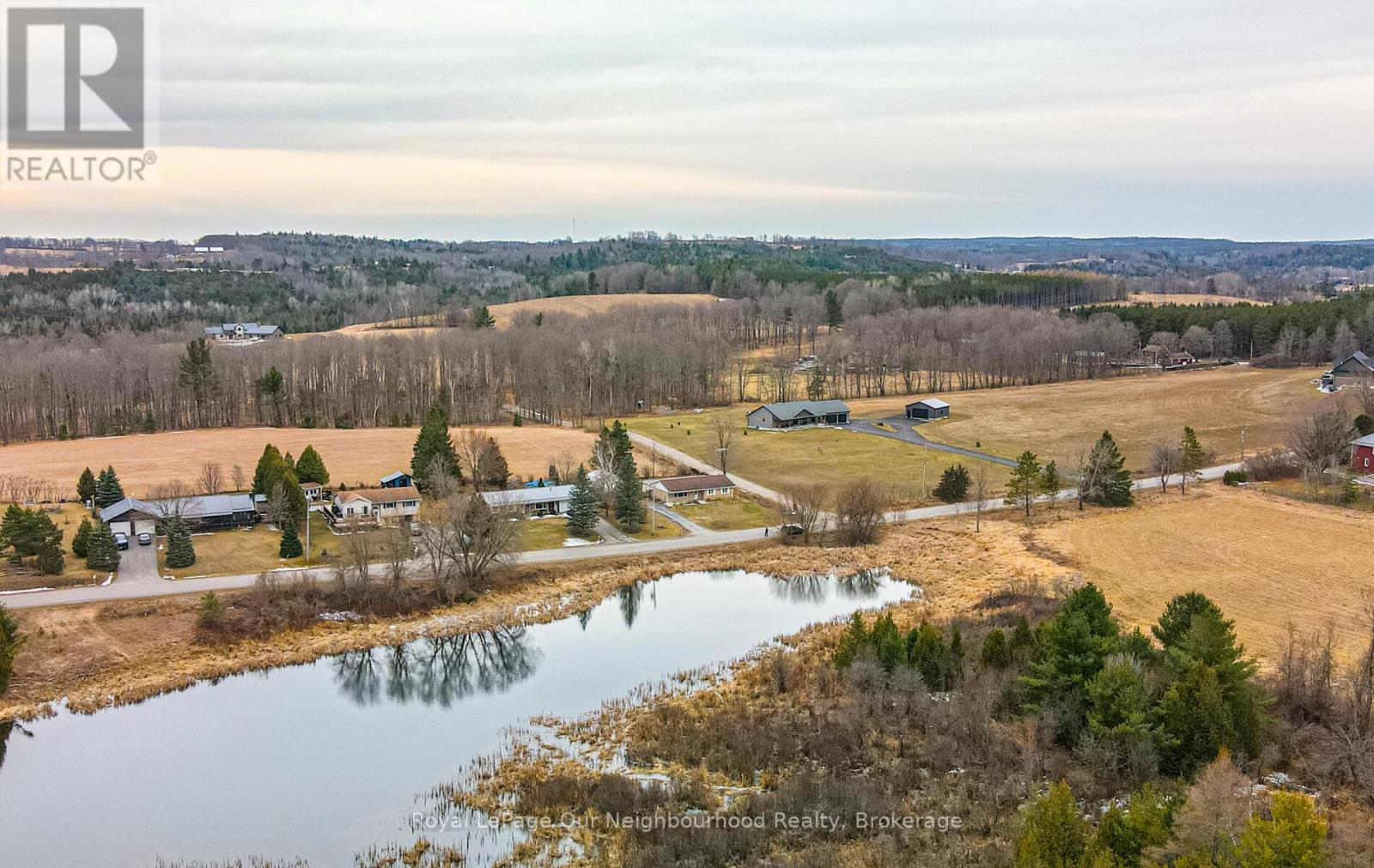 717 CONCESSION 3 ROAD W - 33