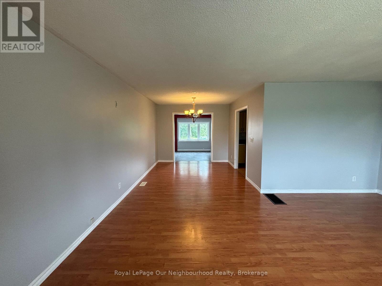717 CONCESSION 3 ROAD W - 6