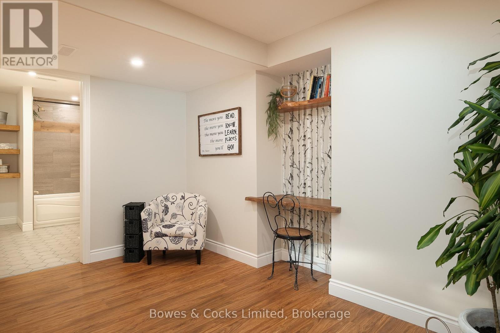 50 CHURCH LANE - 23