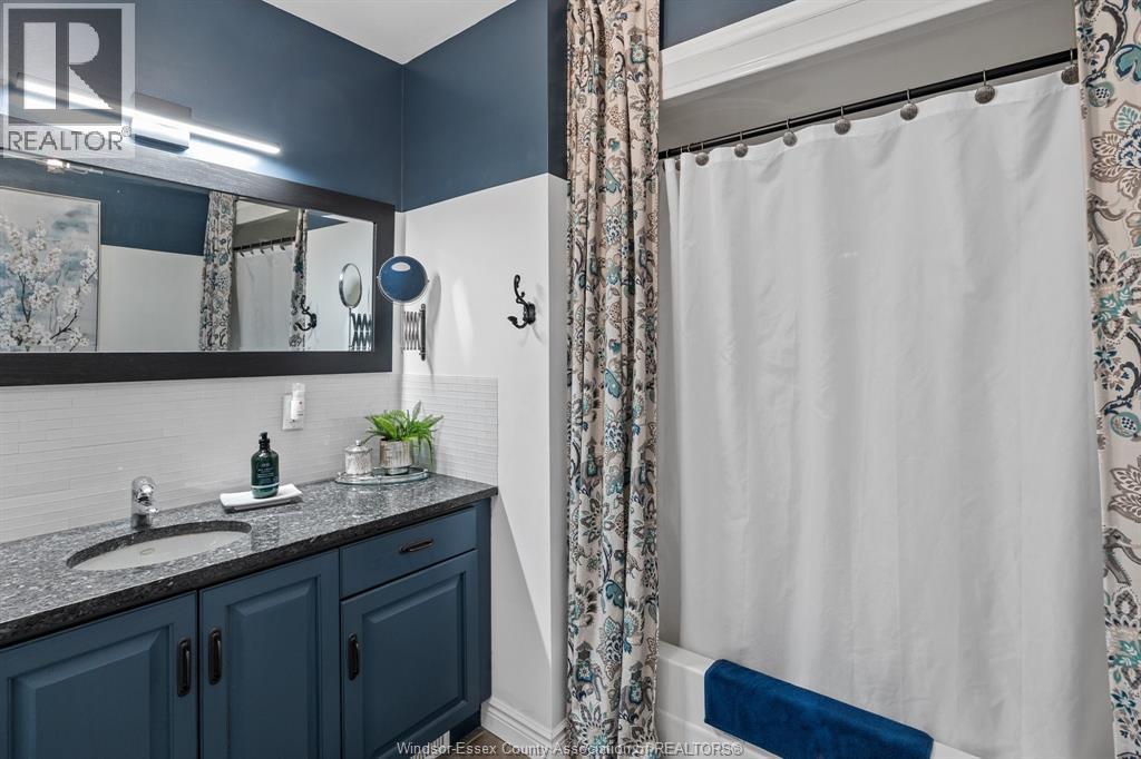 3914 ST. CLAIR ROAD - 26