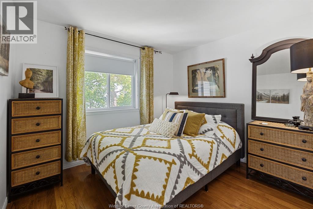 3914 ST. CLAIR ROAD - 25