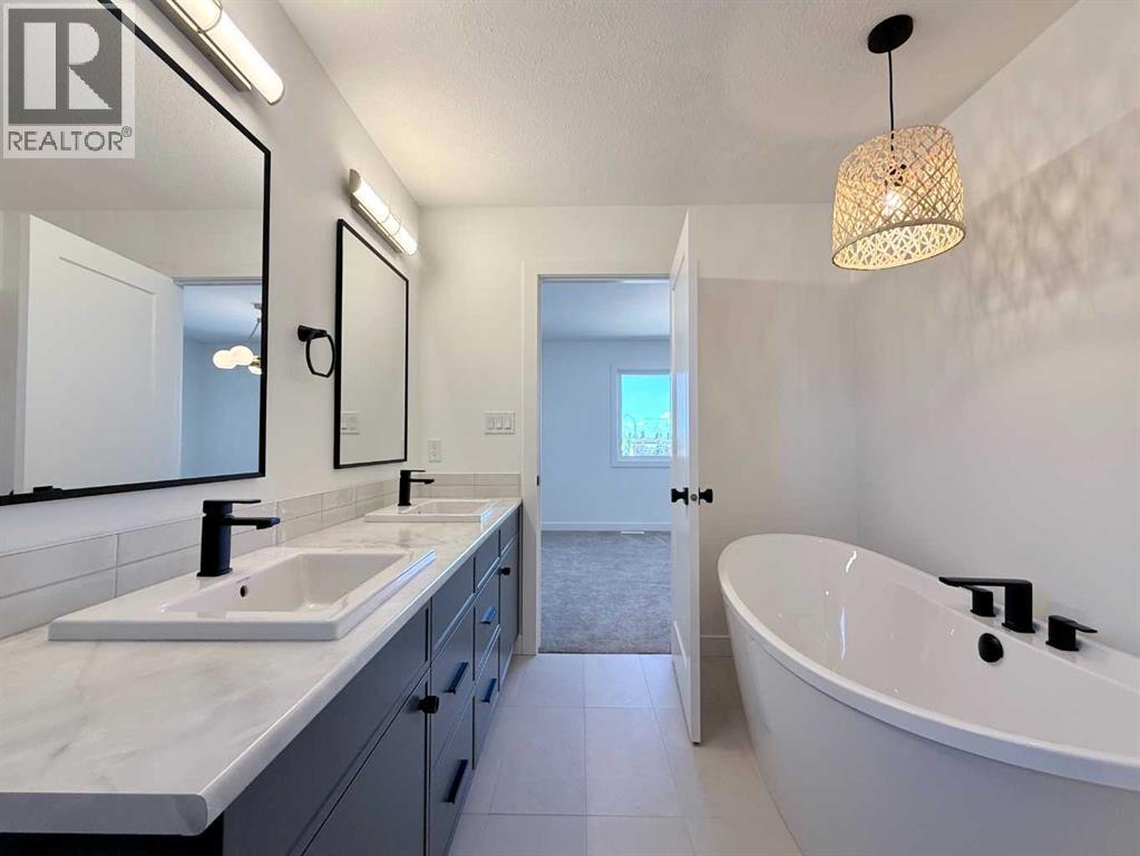 10210 67 Avenue - 27