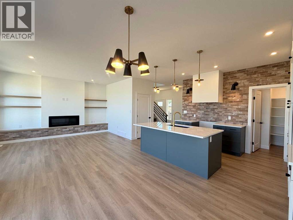 10210 67 Avenue - 15