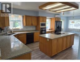 4298 Mcgill Street, Burnaby, BC V5C1M9 Photo 11
