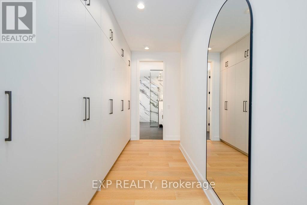 26 CLOVELLY ROAD W - 11
