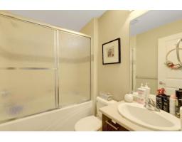 316 13339 102a Avenue, Surrey, BC V3T0C5 Photo 17