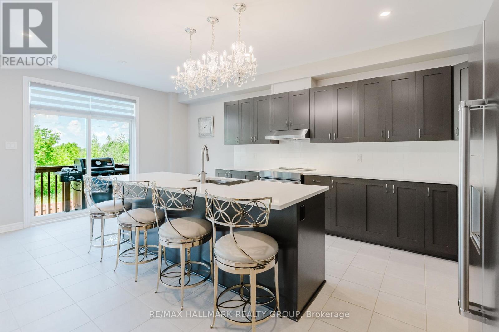 678 EAGLE CREST HEIGHTS - 17