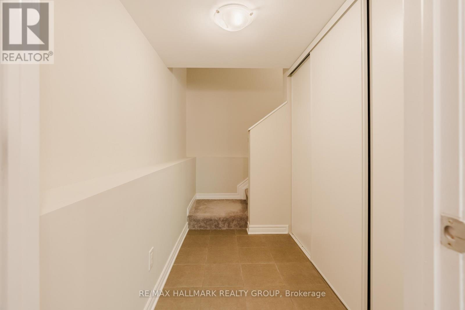 678 EAGLE CREST HEIGHTS - 32