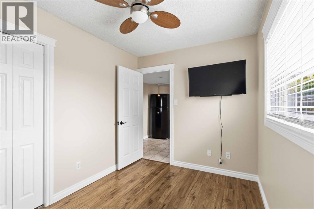 213 Bacon Place — photo 15