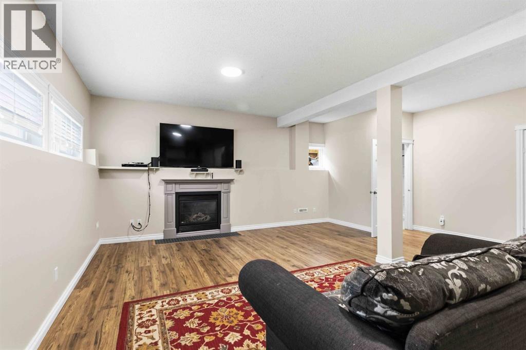 213 Bacon Place — photo 21