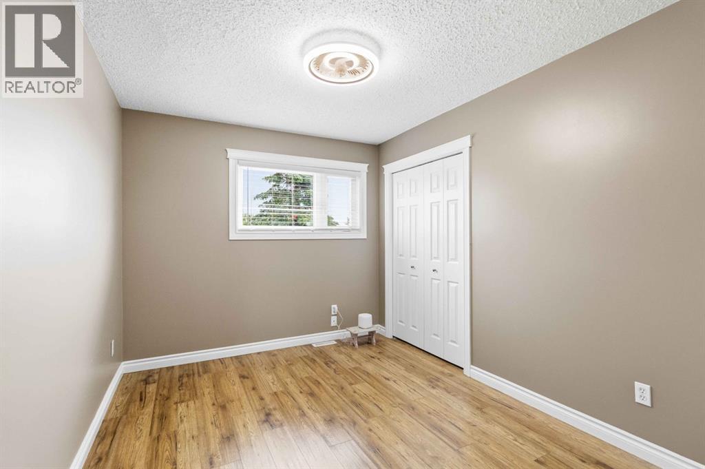 213 Bacon Place — photo 12