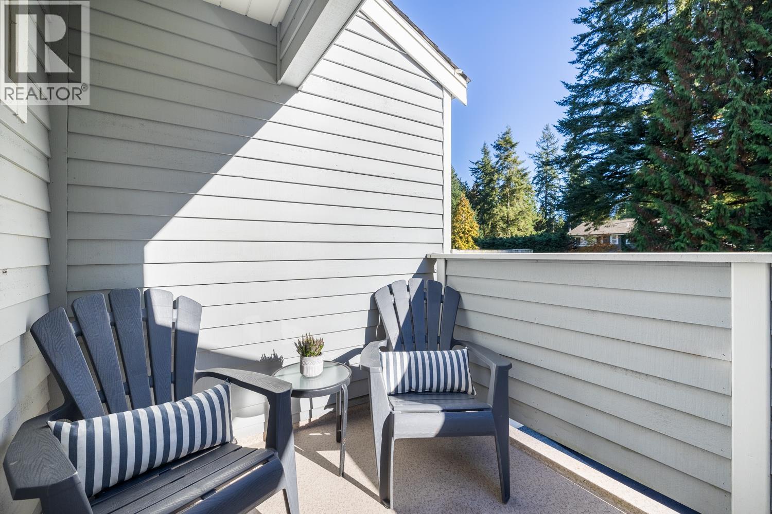 4663 HOSKINS ROAD, North Vancouver