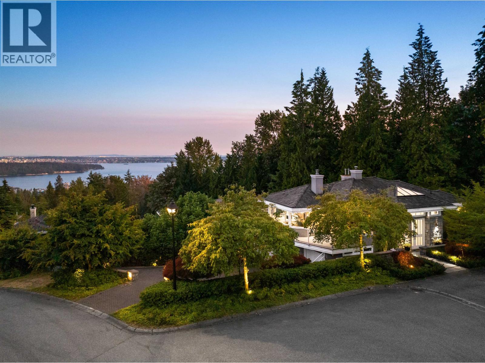1590 TYROL COURT, West Vancouver