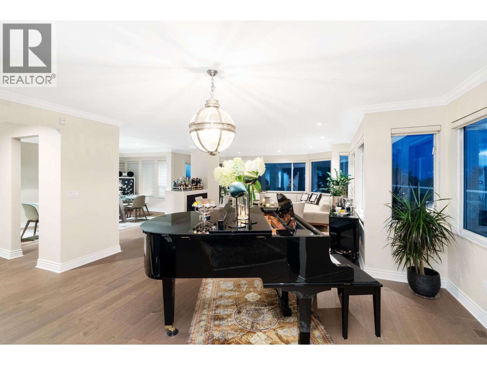 1590 TYROL COURT, West Vancouver