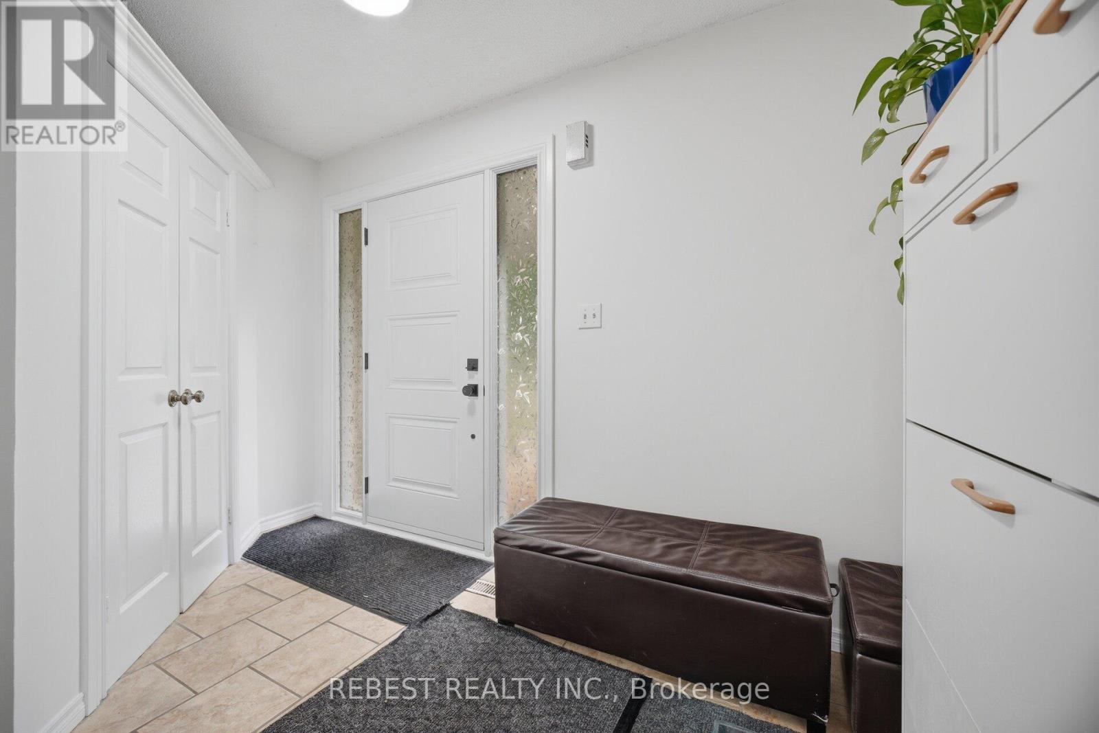 3120 MCCARRON CRESCENT - 6