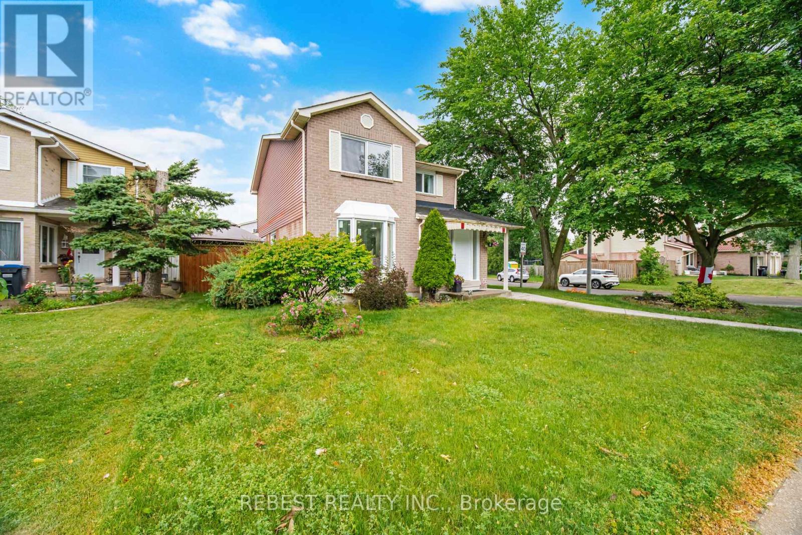 3120 MCCARRON CRESCENT - 2