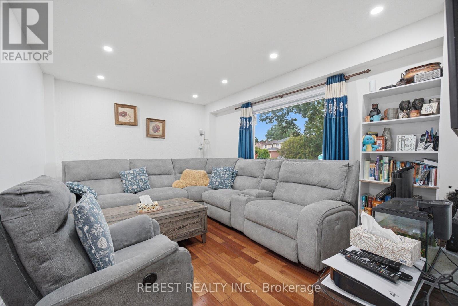 3120 MCCARRON CRESCENT - 14