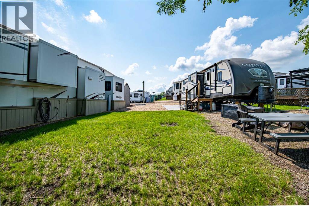 25054 South Pine Lake Road, Rural Red Deer County