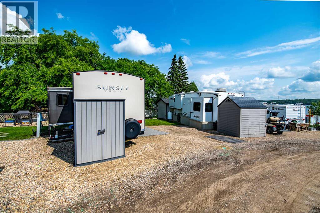 25054 South Pine Lake Road, Rural Red Deer County