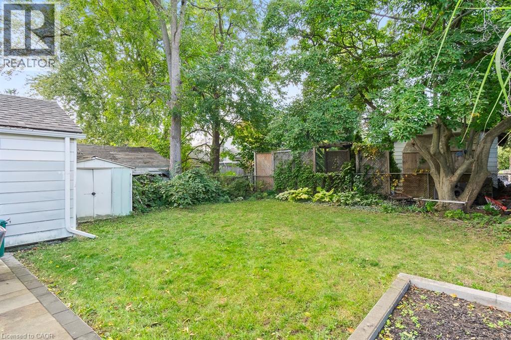 135 DEANE Avenue - 27