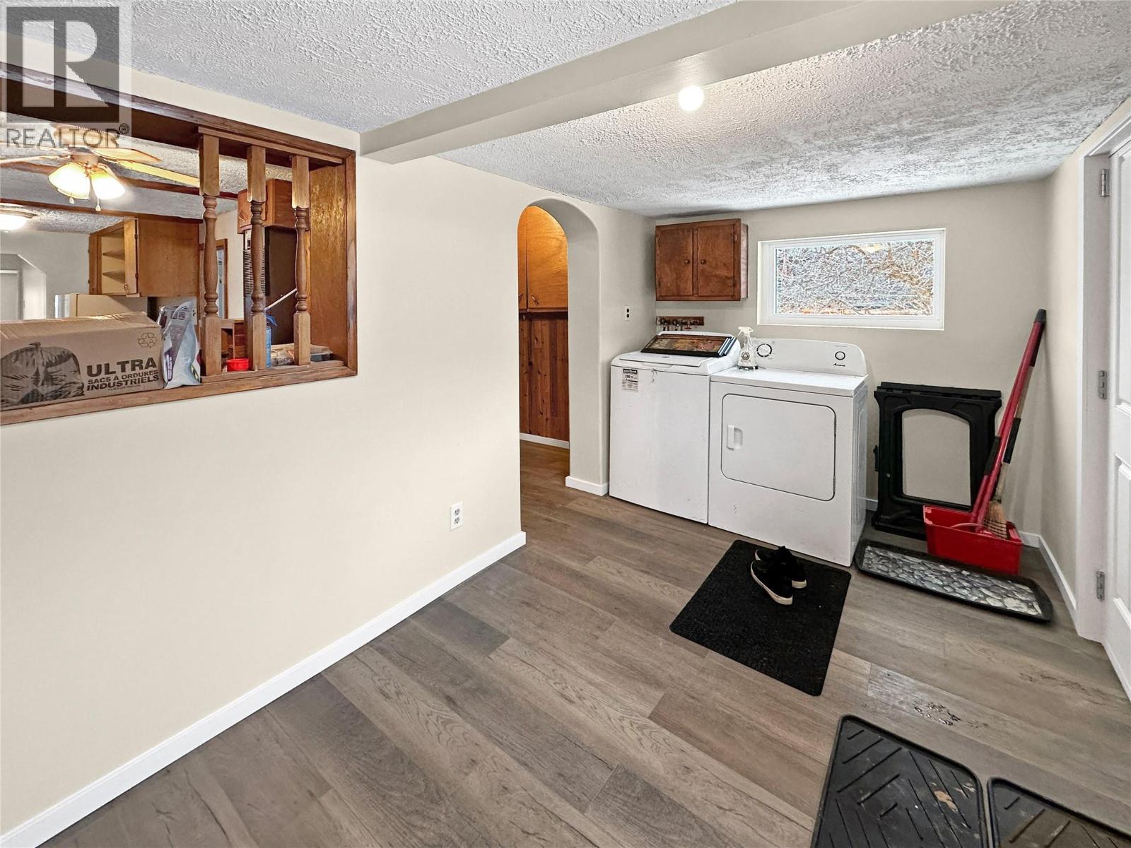 311 WATERFRONT Avenue - 6