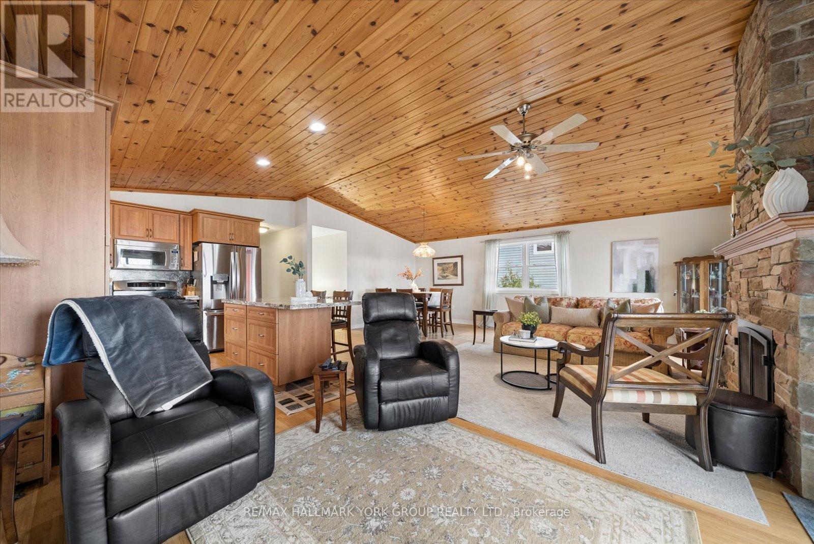 168 IRVING DRIVE - 12