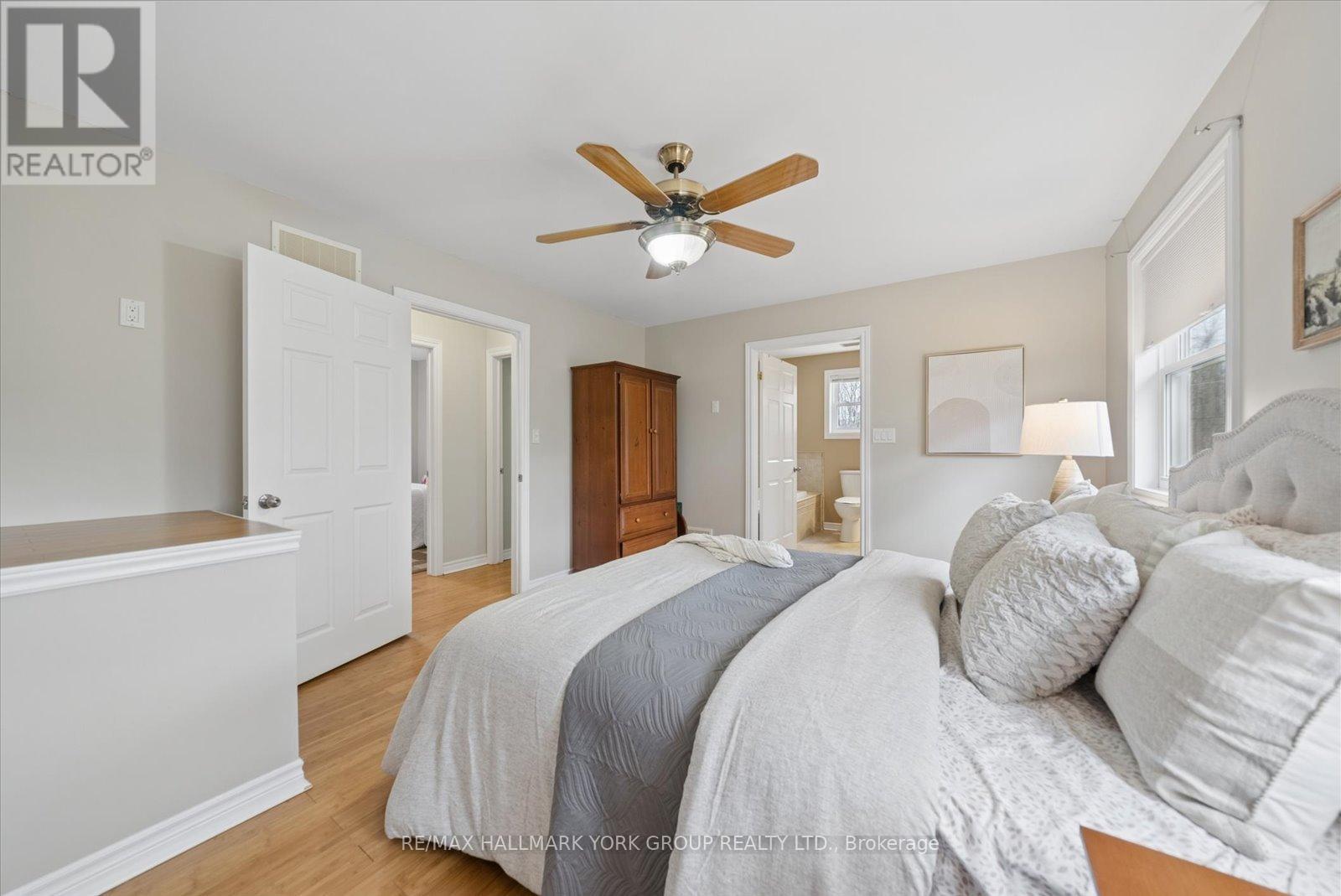 168 IRVING DRIVE - 24