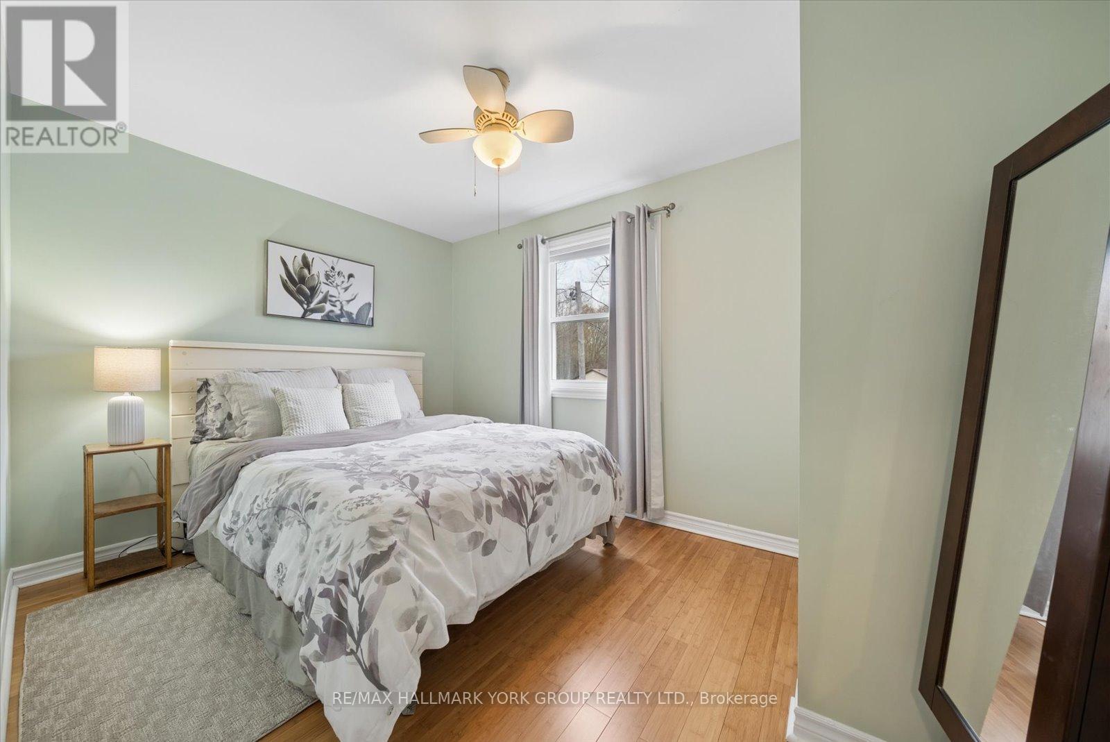 168 IRVING DRIVE - 27