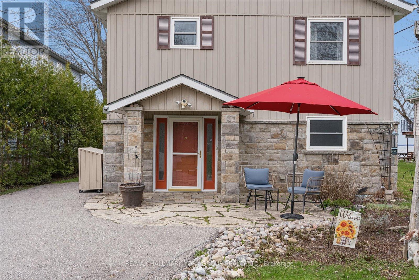 168 IRVING DRIVE - 3