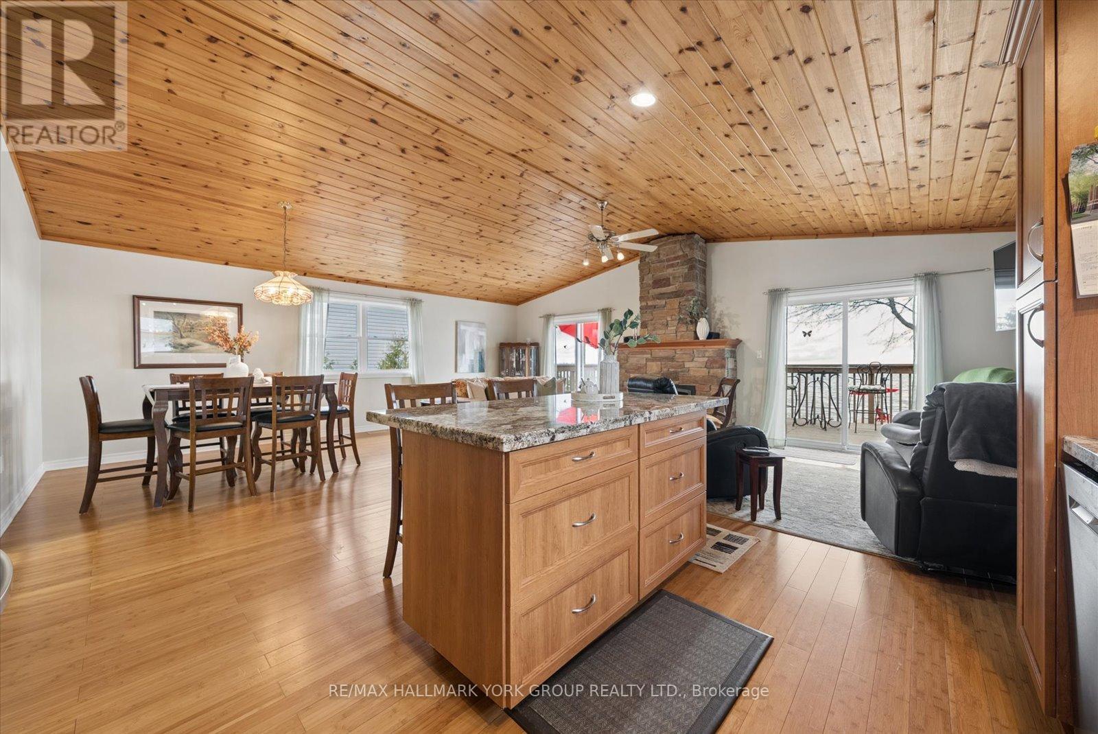 168 IRVING DRIVE - 7