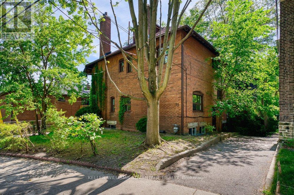 24 INDIAN ROAD CRESCENT - 1