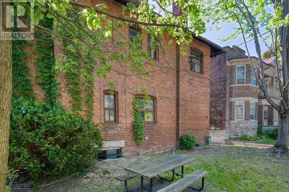 24 INDIAN ROAD CRESCENT - 3