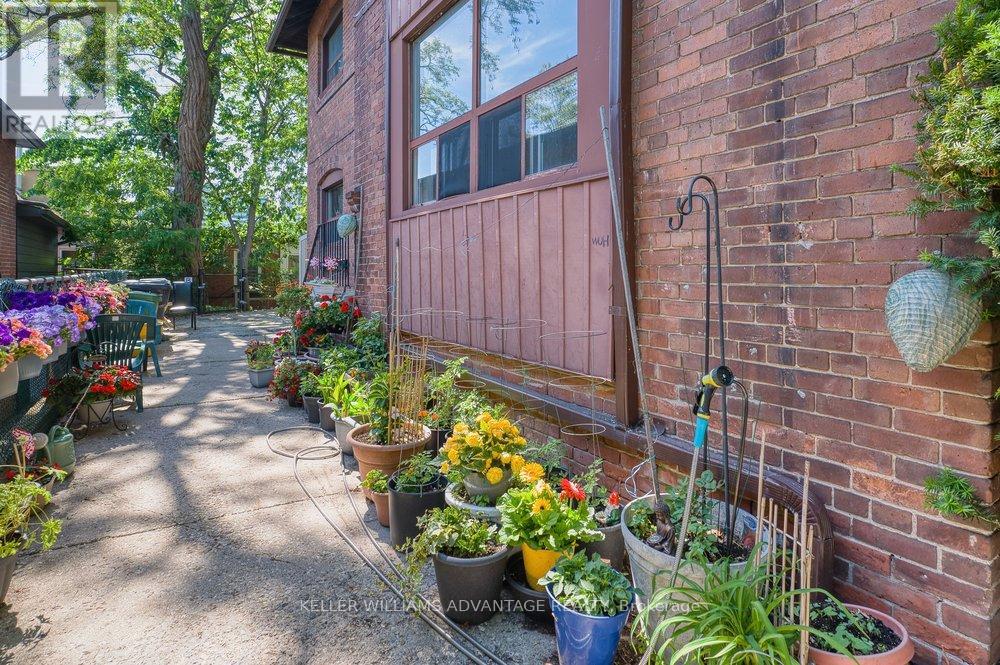 24 INDIAN ROAD CRESCENT - 4