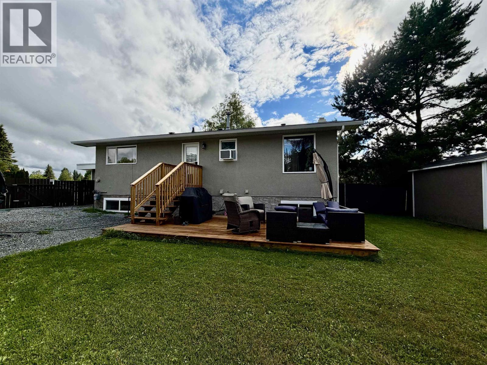 Living room of 6240 SIMON FRASER AVENUE · Prince George, BC