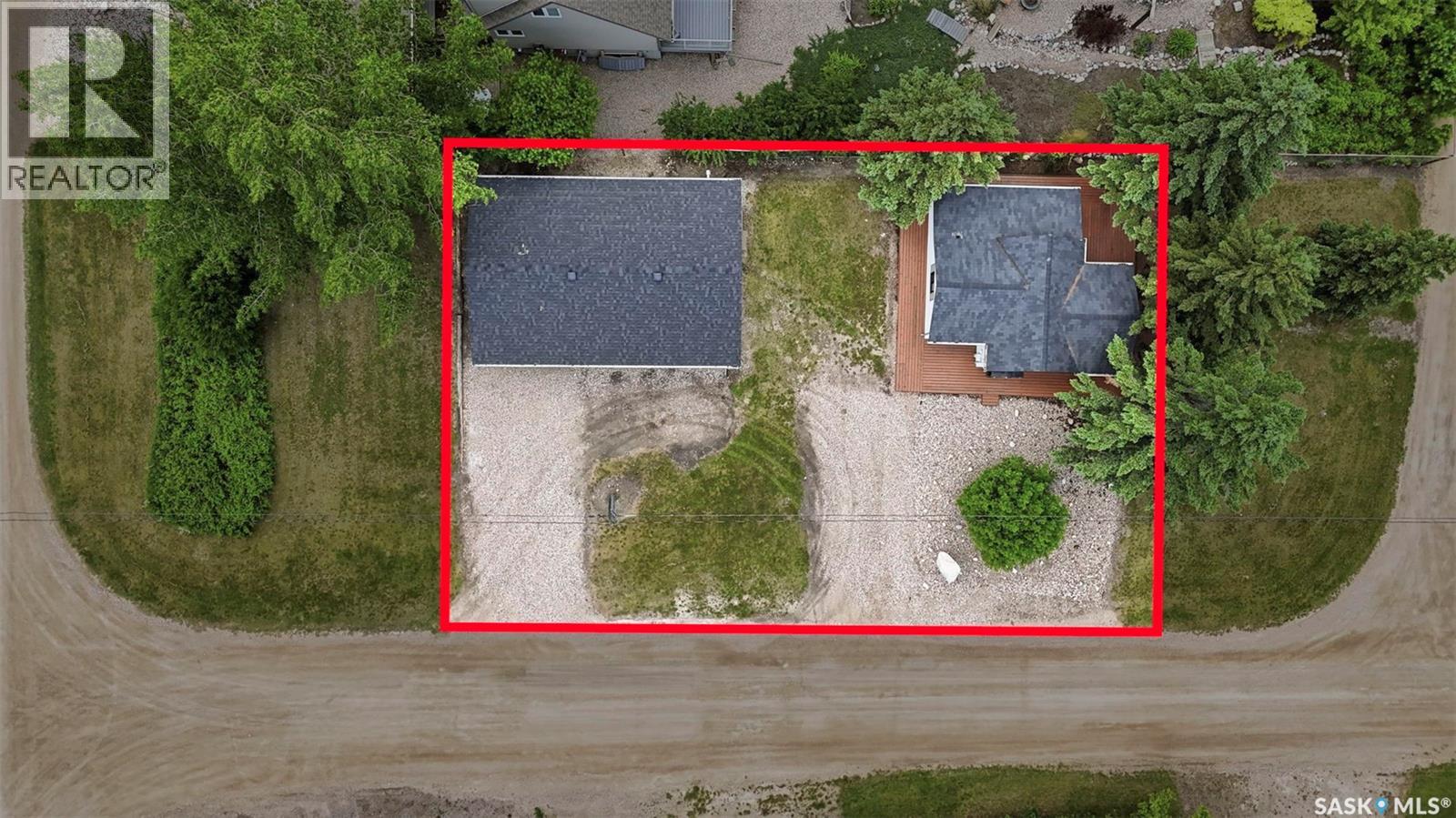 319 Cumming AVENUE — photo 33