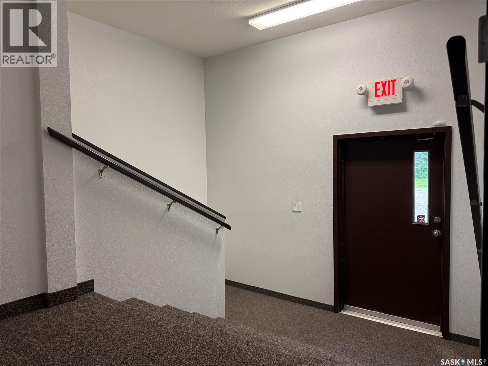 751 7th AVENUE W — photo 21