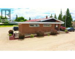 751 7th Avenue W, Melville, SK S0A2P0 Photo 32