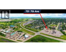 751 7th Avenue W, Melville, SK S0A2P0 Photo 36