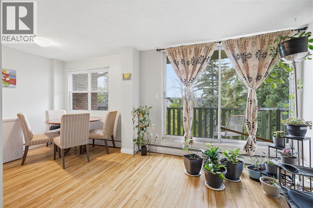 1405 17 Avenue NW - 16