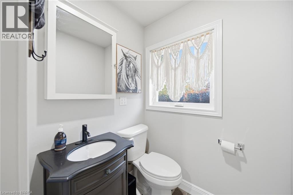 3-bedroom home for sale at 58 MUNSEE Street N, Cayuga ON · photo 20 of 35