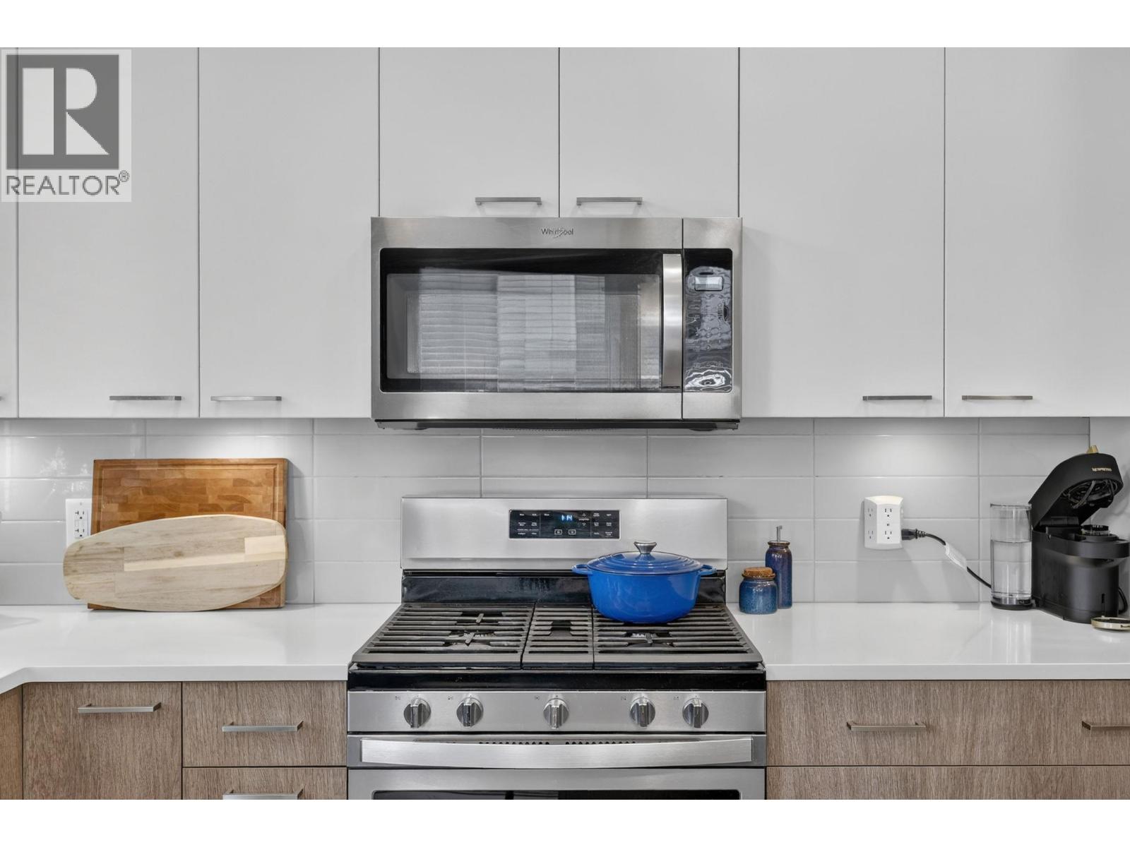 13098 Shoreline Way Unit# 6, Lake Country