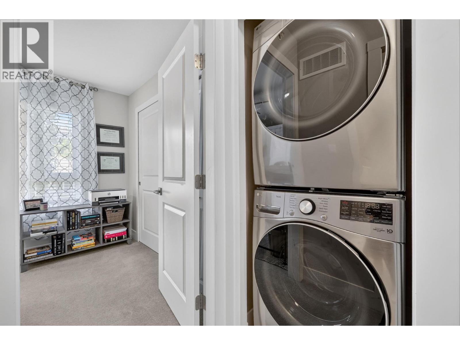 13098 Shoreline Way Unit# 6, Lake Country