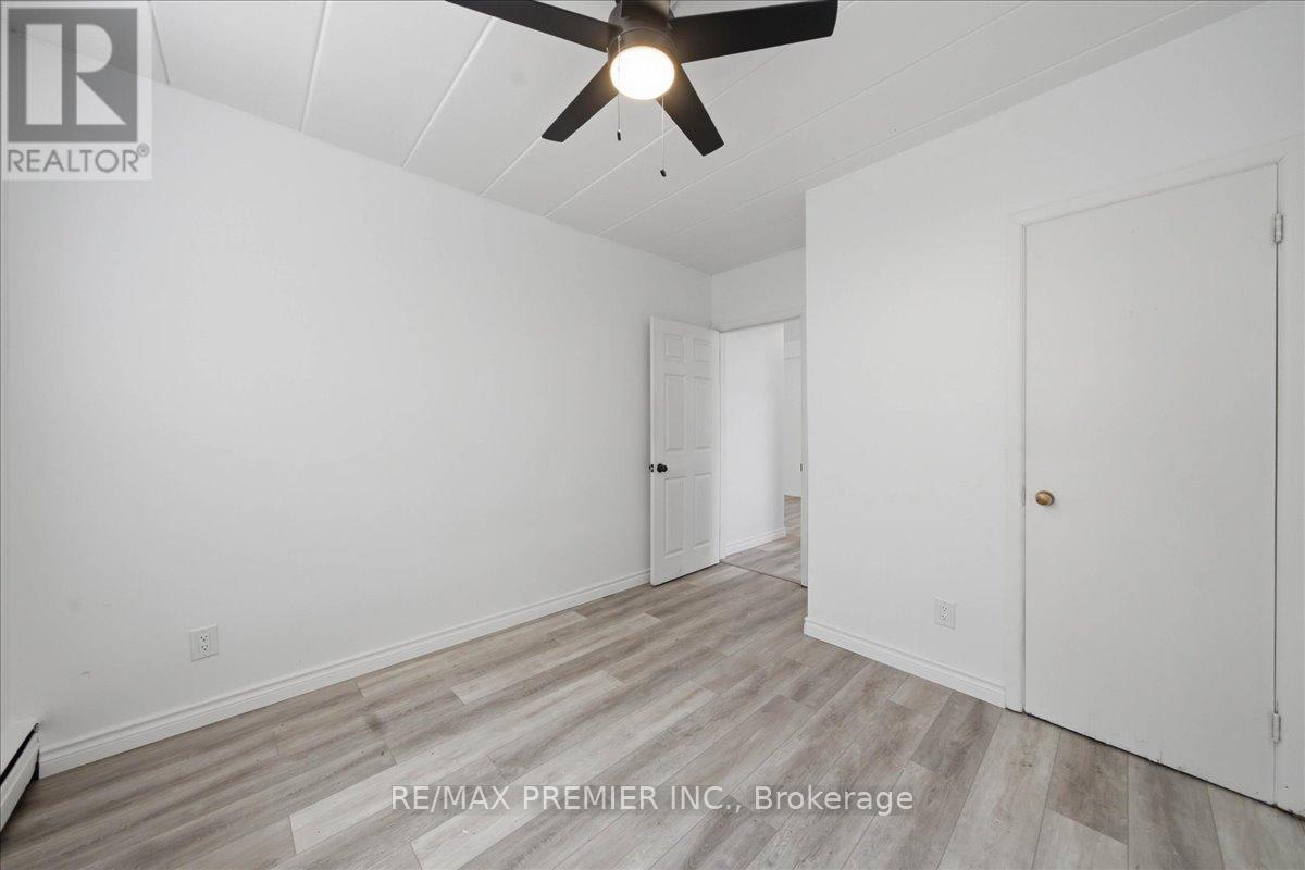 280 WEIR STREET N - 13