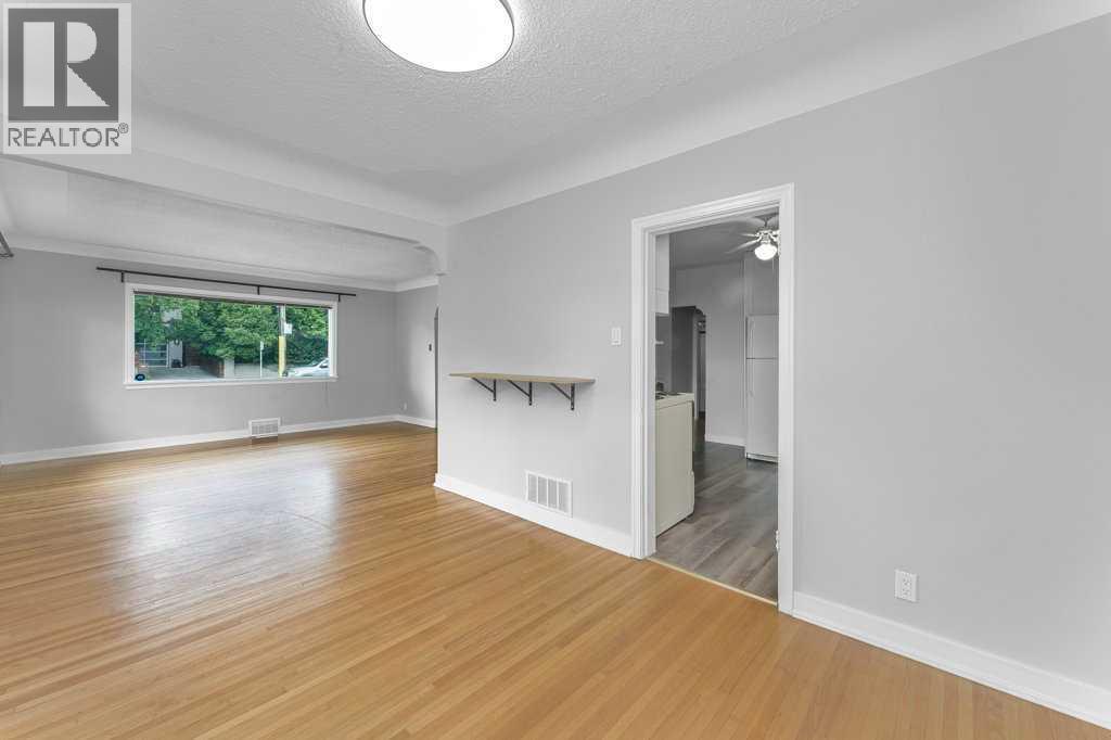 2216 19 Street SW - 14